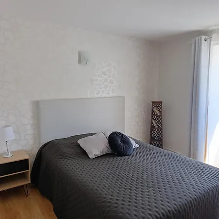 Semesterbostad Maison Spacieuse Et Agreable