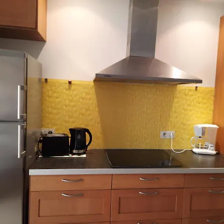 Holiday home Maison Spacieuse Et Agreable Saint-Georges-de-Luzencon