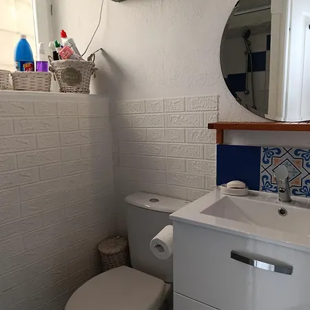 Maison Spacieuse Et Agreable Saint-Georges-de-Luzençon