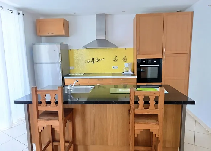 Tatil Evi Maison Spacieuse Et Agreable Saint-Georges-de-Luzençon